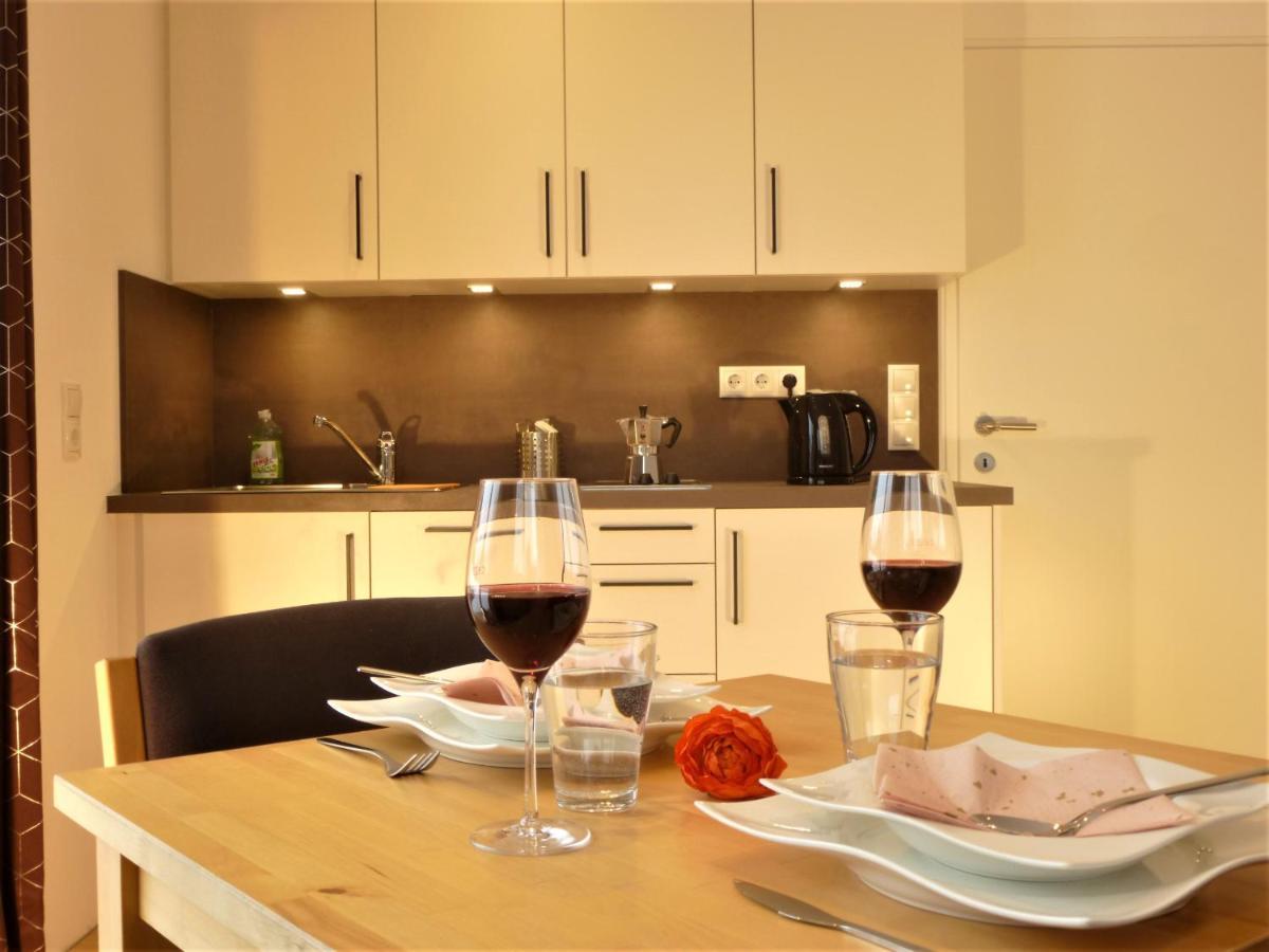 Cozy Mountain View Apartment With Terrace And Garden Innsbruck Eksteriør billede