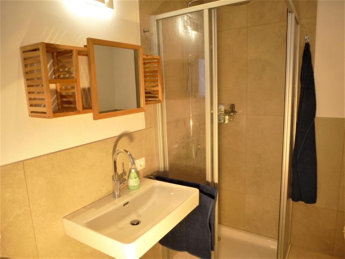 Cozy Mountain View Apartment With Terrace And Garden Innsbruck Eksteriør billede